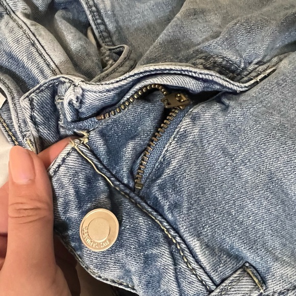 Women’s Slim Boyfriend Denim Jeans - Picture 6 of 6